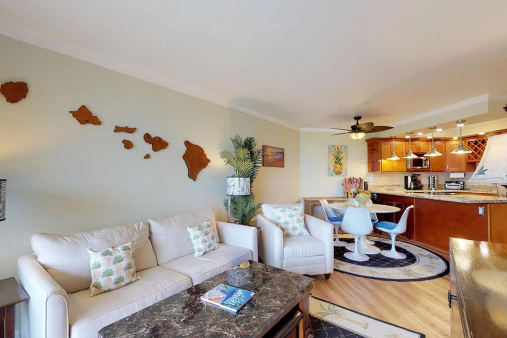 Oceanfront Penthouse With Amazing Views At Kauhale Makai Apartment Kihei Luaran gambar