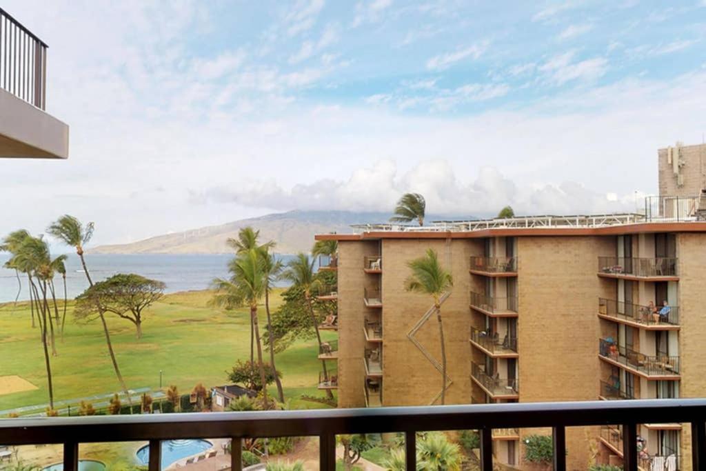 Oceanfront Penthouse With Amazing Views At Kauhale Makai Apartment Kihei Luaran gambar