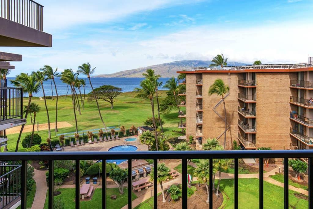 Oceanfront Penthouse With Amazing Views At Kauhale Makai Apartment Kihei Luaran gambar